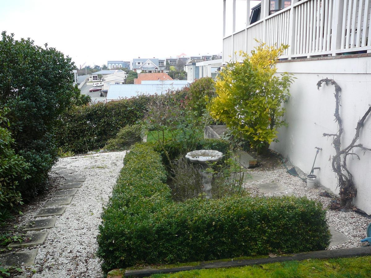 Nelson Heights Bed & Breakfast Timaru Exterior photo
